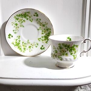 Elizabethan Bone China Floral Teacup Saucer made england